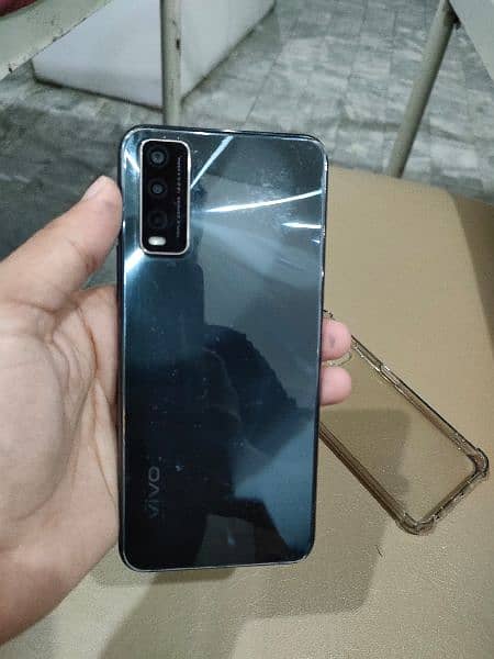 vivo y20 4/64 4