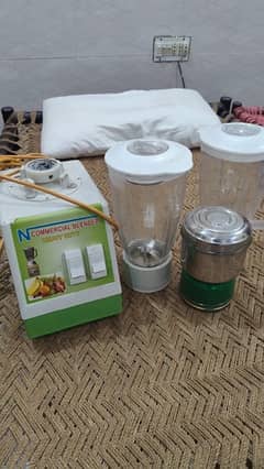 commercial juicer machine use only one month 10/10 (03061165200)