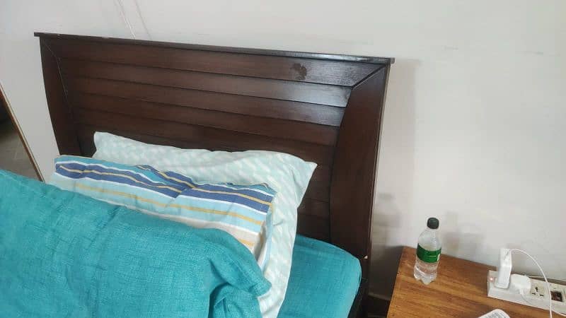 Single Bed (without mattress) 4