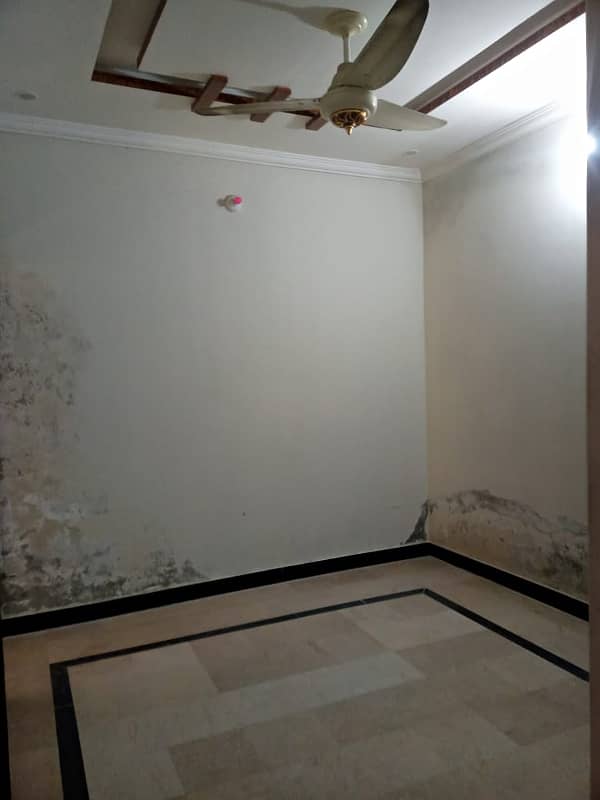 House for rent 5 Marla double story in ghauri town phase 4b isb 7