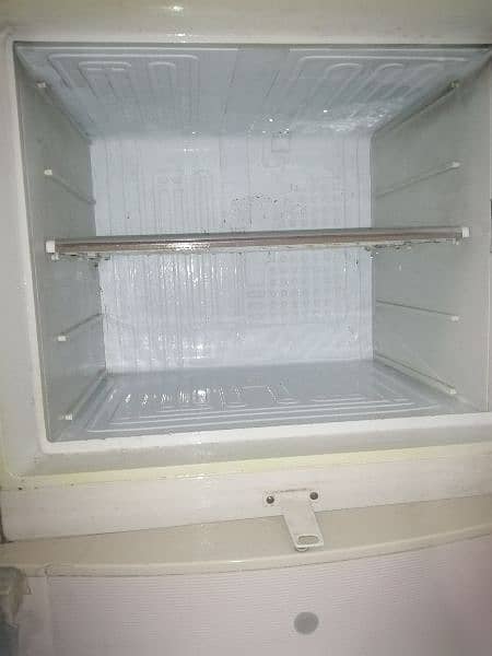 Dawlance refrigerator 2