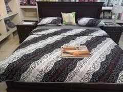 Signatuer Chenone bed set Sales 25% off