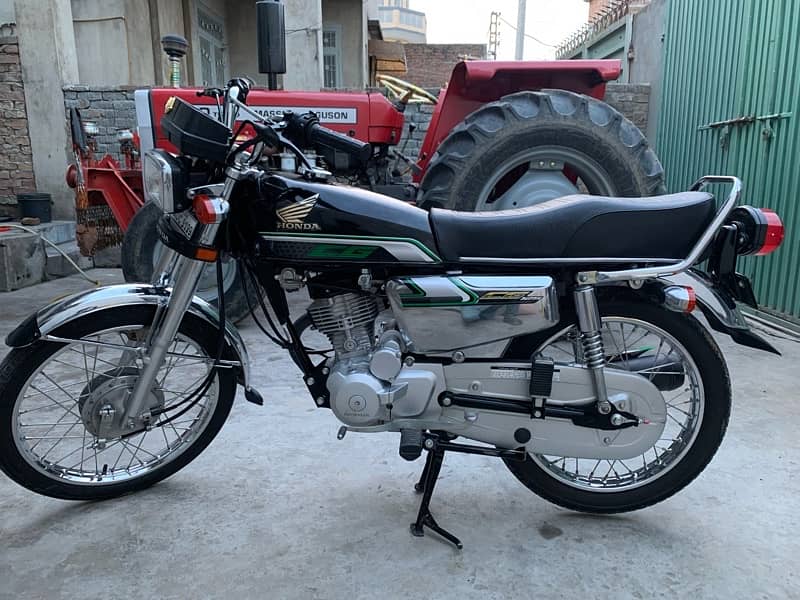 Honda 125 Self Start 1