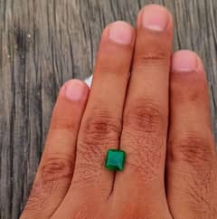 natural swat emerald