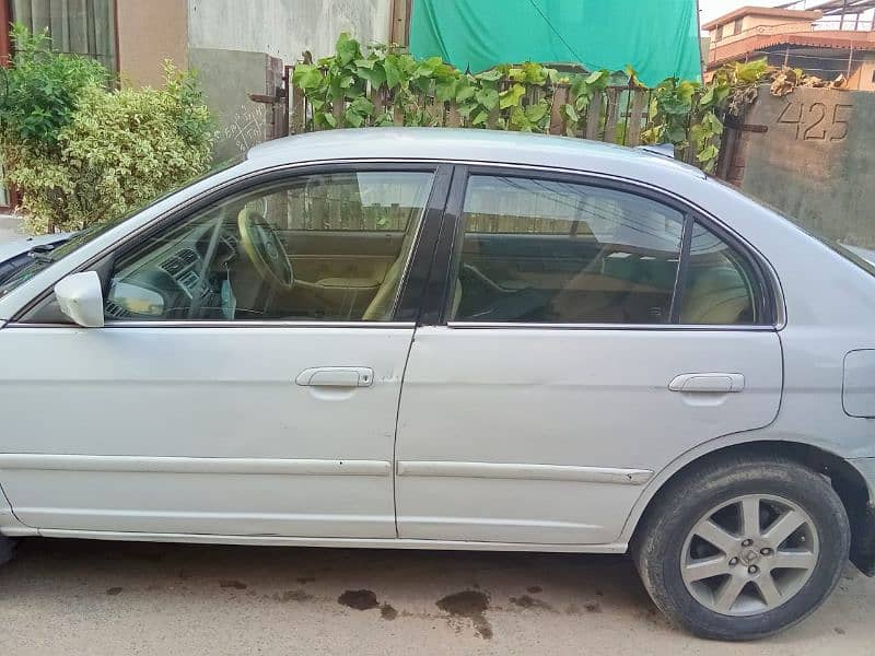 Honda Civic EXi 2005 1