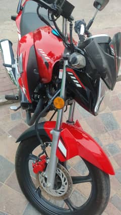 Honda CB 150F 2024