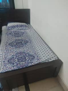 Wooden Single Bed For Sale (Without Mattress)