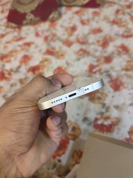 iphone 13 sim lock 128GB 3