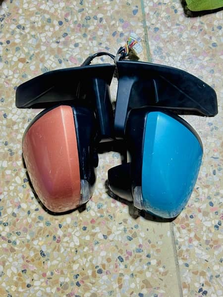 All Car Side Mirror available he 6