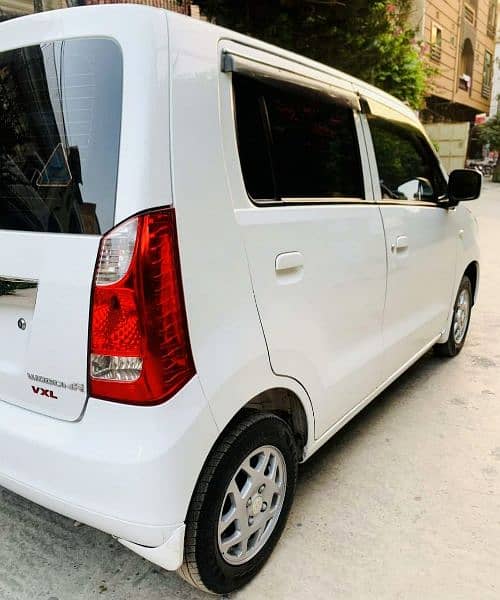 Suzuki Wagon R vxl 2021/22 5