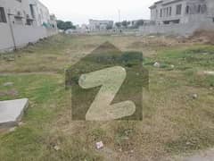 1 Kanal Plot For Rent For Food Point ( Dhaba) In Johar Town 0