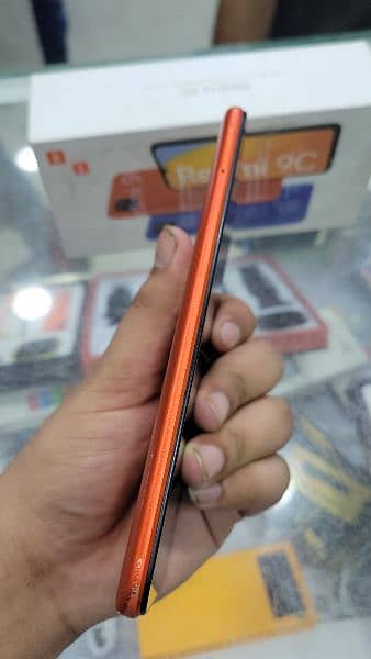 redmi 9c  64gb with box charger not available 4