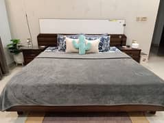 Bed With 2 Side Tables and Dressing with Mirror