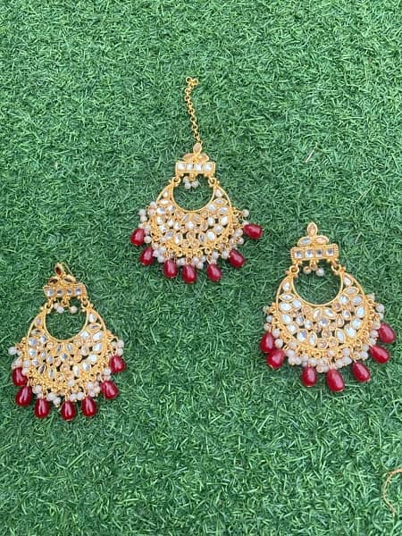 earrings bindi 1