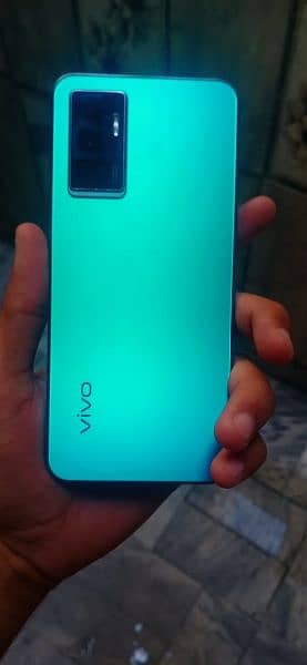 vivo V23e   8/128 4