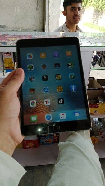 Apple iPad Mini 1 1