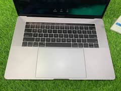 MACBOOK PRO 2019 CORE i9 for sale me no repair