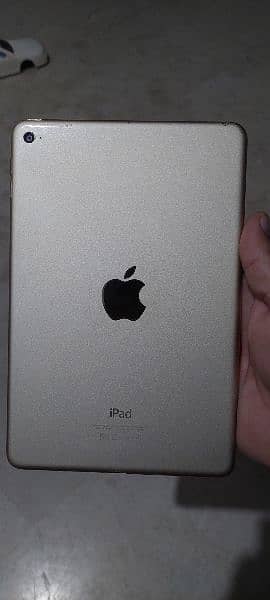 Apple ipad mini 4 128 gb gold color in mint condition 2