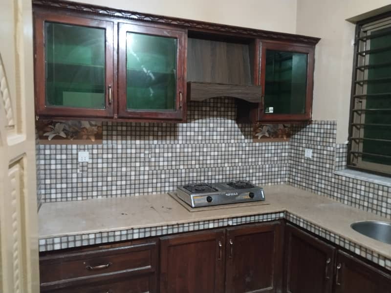 Ghouri town pH 4A Ground floor water electrity Available rent 0