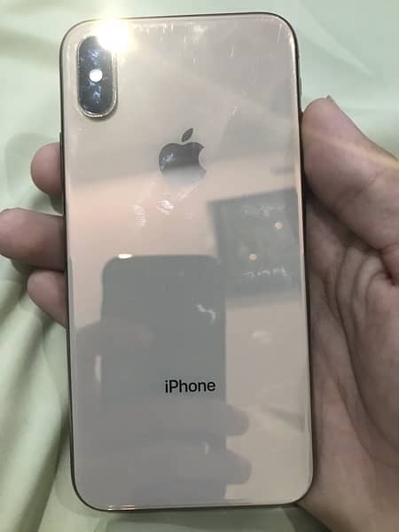 iPhone xs 1