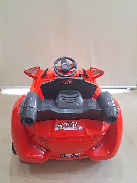 Battery operated kids car with remote 1