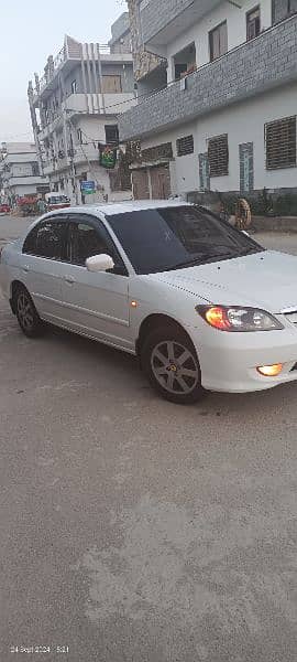 Honda Civic EXi 2005 1