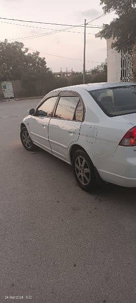 Honda Civic EXi 2005 3