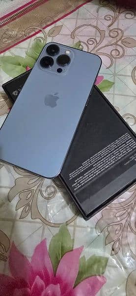 i phone 13 pro LLA model 128GB 3