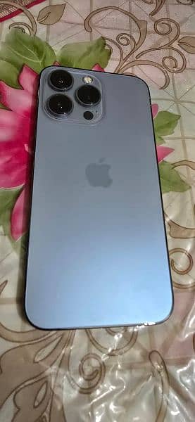 i phone 13 pro LLA model 128GB 4