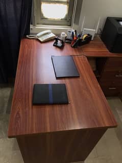 Office Executive Table Chipboard Lamination