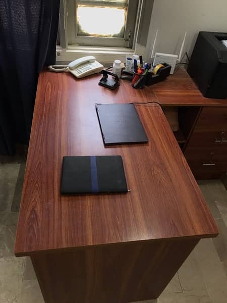 Office Executive Table Chipboard Lamination 0