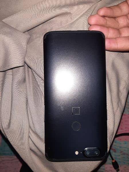 One Plus 5T 5