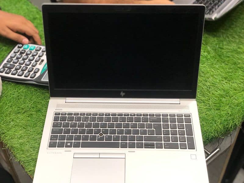 Hp EliteBook 745 G5 0