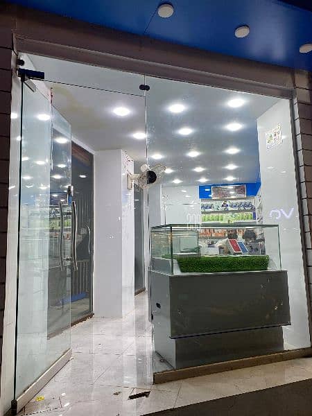 Office/Shop glass gate 10