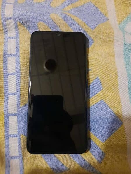 vivo y15 box sath ha gb 4/64 condition 10/9 1