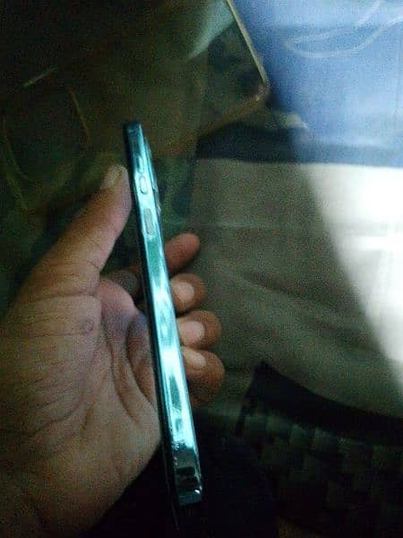 Tecno Spark 20 With box 10by10 2