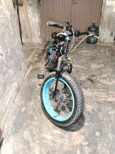 boy heavy bicycle in excellent condition 1