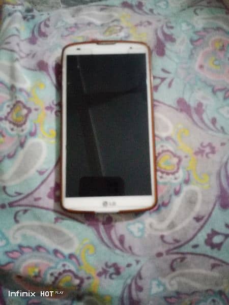 LG pro 2 good condition 03165413756 0