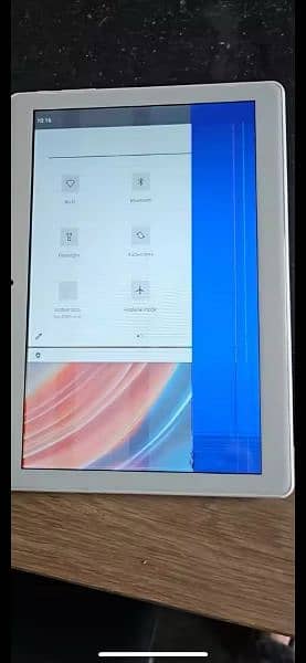 BDF 10.1 Inch Tab ( BROKEN SCREEN ) 4/64 1