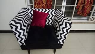 Single Sofa Chair like brand new