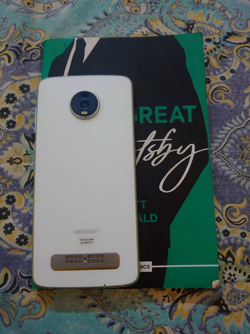 MOTOROLA MOTO Z4 FOR SALE 6