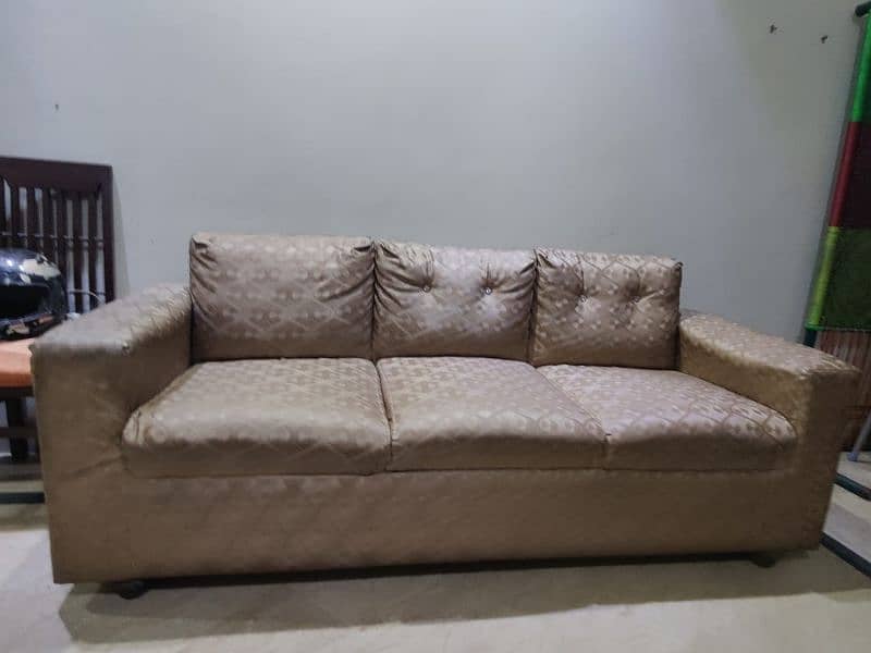 sofa set in best condition. no any fault 6