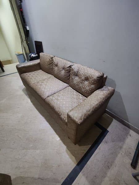 sofa set in best condition. no any fault 8