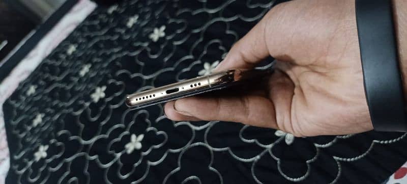 IPhone Xs Non pta Factory unlock 3