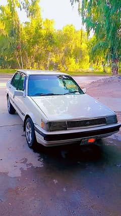 Toyota 86 1985 Corolla XG saloon