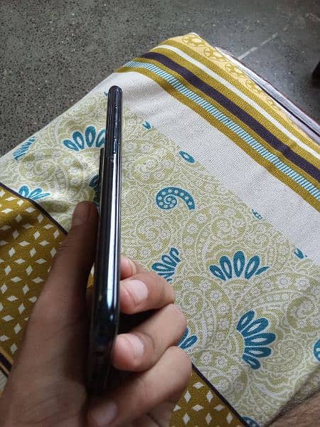 OnePlus N200 used just like new 3