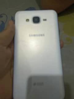 samsung J7