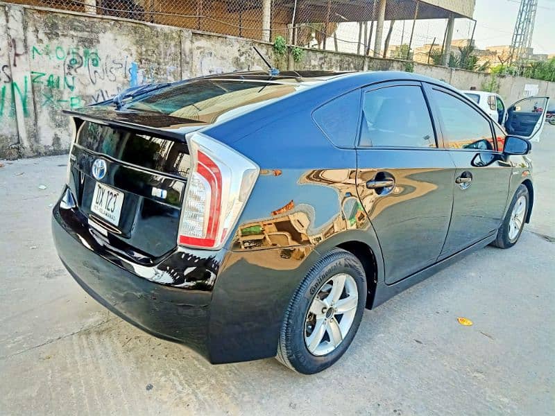 Toyota Prius 2012 6