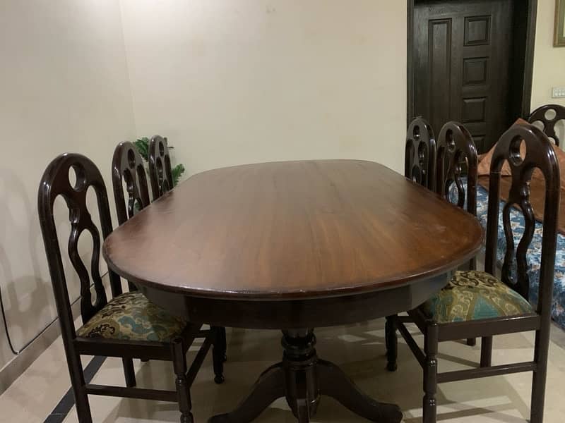 complete Dining tabel with 8 chairs ( shesham wood) 4