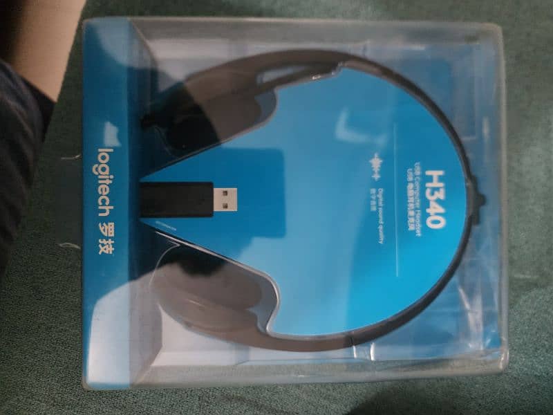 logitech MX Master 3S, MS Keys Mini and H340 noise cancellation Mic 4